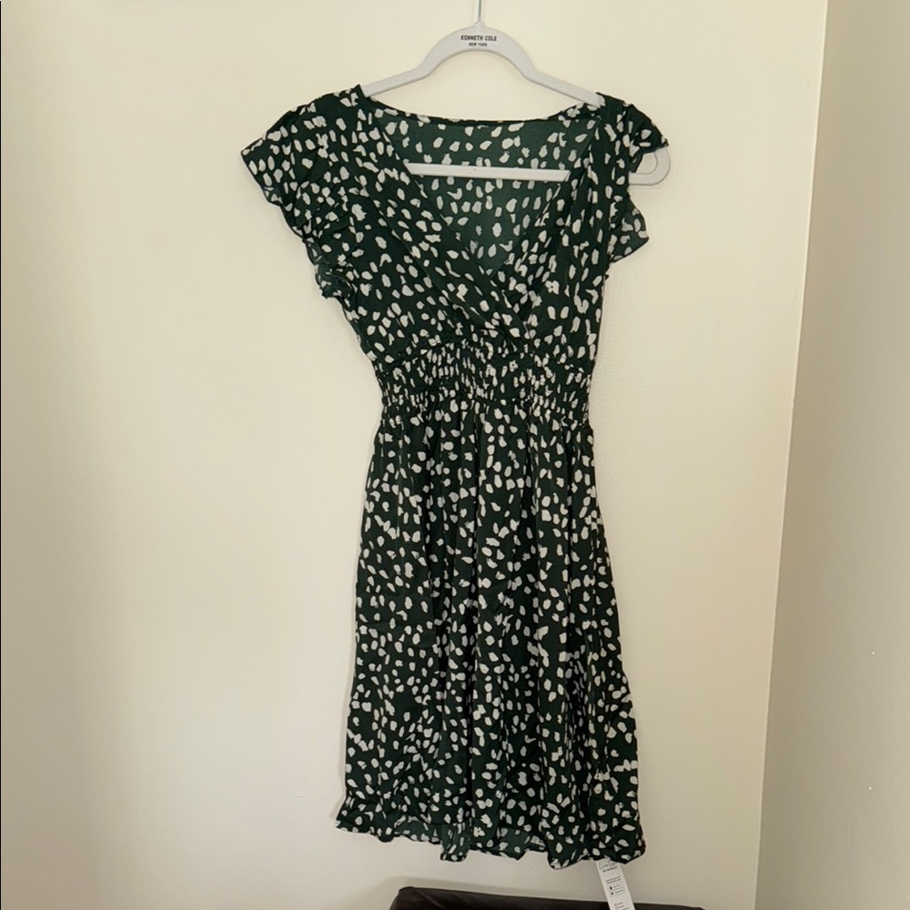 Cupshe Green Flutter Sleeve Scoop Neck Midi Dress